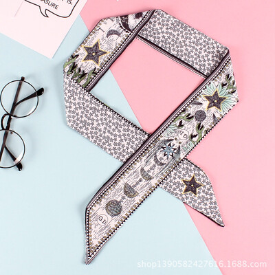Korean version of the summer decorative silk scarf scarf small scarf 2018 spring&autumn wild women color matching silk small scarf wholesale
Korean version of the summer decorative silk scarf scarf small scarf 2018 spring&autumn wild women color matching silk small scarf wholesale
