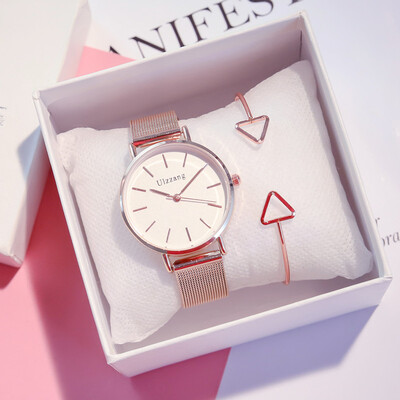 Chain Watch Ladies Student Korean Simple Waterproof Woman Uzzang Fashion Small Fresh Style
Chain Watch Ladies Student Korean Simple Waterproof Woman Uzzang Fashion Small Fresh Style