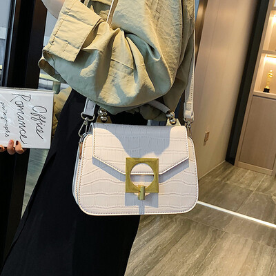 Small fresh bag female bag 2019 autumn new fashion portable small square bag wild foreign air single shoulder Messenger bag
Small fresh bag female bag 2019 autumn new fashion portable small square bag wild foreign air single shoulder Messenger bag