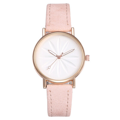 Explosion models hot creative ladies 3D dial belt quartz watch fashion simple student watch female models issued
Explosion models hot creative ladies 3D dial belt quartz watch fashion simple student watch female models issued
