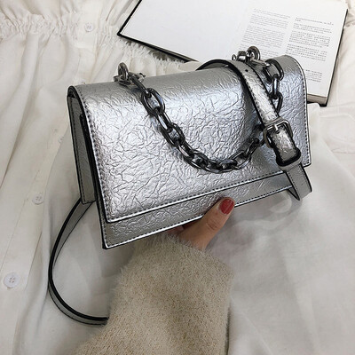 Qiao Bani 2019 new Korean fashion Dongdaemun solid color C chain K small square bag wild shoulder diagonal female bag
Qiao Bani 2019 new Korean fashion Dongdaemun solid color C chain K small square bag wild shoulder diagonal female bag