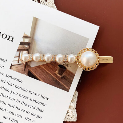 Romantic Pearl Bangs Clip Hairpin Women Girls Hair Clips Barrette Accessories for Girls Irregular Metal Hairgrip
Romantic Pearl Bangs Clip Hairpin Women Girls Hair Clips Barrette Accessories for Girls Irregular Metal Hairgrip