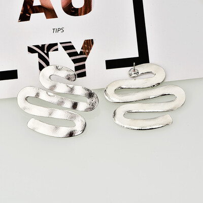 2019 latest design brand creative -curve metal lava earrings generous minimalist earrings gift for women
2019 latest design brand creative -curve metal lava earrings generous minimalist earrings gift for women