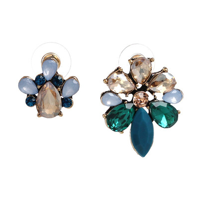 AOTEMAN 2019 Retro Fashion Fashion Jewelry Online Store New Maxi Bib Statement stud Earrings Factory Wholesale
AOTEMAN 2019 Retro Fashion Fashion Jewelry Online Store New Maxi Bib Statement stud Earrings Factory Wholesale