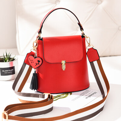 Female bag 2019 spring new cool Korean fashion handbag shoulder Messenger bag cross-border
Female bag 2019 spring new cool Korean fashion handbag shoulder Messenger bag cross-border