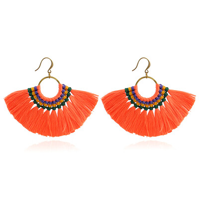 Europe&the United States Bohemian Style Retro Exaggerated Braided Silk Earrings Female Tide Fringed Fan Earrings
Europe&the United States Bohemian Style Retro Exaggerated Braided Silk Earrings Female Tide Fringed Fan Earrings