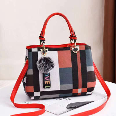 Spring&summer ladies bag female new versatile portable fashion ladies shoulder Messenger bag Korean version of the tide
Spring&summer ladies bag female new versatile portable fashion ladies shoulder Messenger bag Korean version of the tide