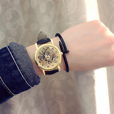 New Luxury Double-sided Hollow Watch Mens Watch Fashion Trend Gold Watch Mens Watch Mens Unique Watch Couple Table
New Luxury Double-sided Hollow Watch Mens Watch Fashion Trend Gold Watch Mens Watch Mens Unique Watch Couple Table