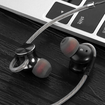 FONGE W3 35mm Wired In-ear Earphones Metal Magnetic Earbuds Headphones Sports Headset with In-line Remote Control Microphone Blac
FONGE W3 35mm Wired In-ear Earphones Metal Magnetic Earbuds Headphones Sports Headset with In-line Remote Control Microphone Blac
