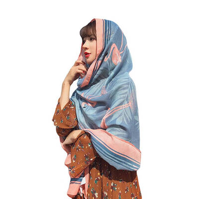 Pink Long Legs Birds Pattern Delicate Fringe Female Large Breathable Scarf Shawl for All Seasons
Pink Long Legs Birds Pattern Delicate Fringe Female Large Breathable Scarf Shawl for All Seasons