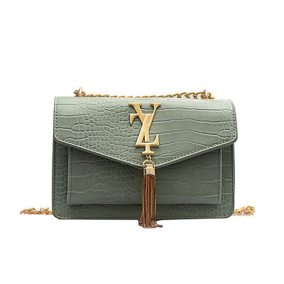 Fashion pearl chain small square bag female 2019 new pu embroidery line shoulder bag tide Korean version of the wild diagonal female bag
Fashion pearl chain small square bag female 2019 new pu embroidery line shoulder bag tide Korean version of the wild diagonal female bag