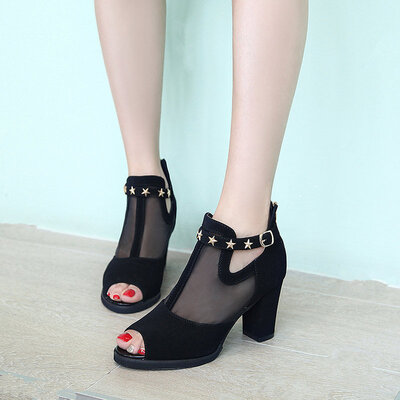 Temperament fashion high heels sandals mesh rivets fish mouth rough heel abrasive skin 2018 summer single shoe tide
Temperament fashion high heels sandals mesh rivets fish mouth rough heel abrasive skin 2018 summer single shoe tide