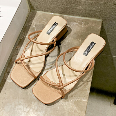 Rough-heeled Two-Wear LadiesSandals Summer Fairy Wind Mid-heeled Slippers&Evening Shoes
Rough-heeled Two-Wear LadiesSandals Summer Fairy Wind Mid-heeled Slippers&Evening Shoes
