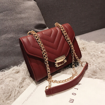 On the new small bag girl 2019 new Chaohan version of the simple chic chain bag small square bag 100 shoulder oblique satchel bag
On the new small bag girl 2019 new Chaohan version of the simple chic chain bag small square bag 100 shoulder oblique satchel bag