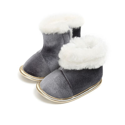 Baby First Walkers Autumn Winter Plus Velvet Warm Sweet Solid Flower Non-slip Baby soft bottom toddler shoes
Baby First Walkers Autumn Winter Plus Velvet Warm Sweet Solid Flower Non-slip Baby soft bottom toddler shoes