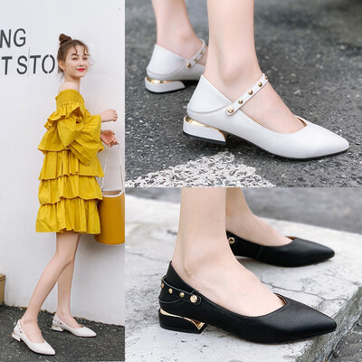 The first layer of leather single shoes womens new summer flat bottom wild shallow womens shoes
The first layer of leather single shoes womens new summer flat bottom wild shallow womens shoes
