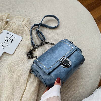 Small bag female new Korean fashion wild small square bag chain shoulder Messenger bag tide 
Small bag female new Korean fashion wild small square bag chain shoulder Messenger bag tide