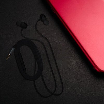 QD-31 In-Ear Headphones Volume-Limiting Noise-Cancelling Extra Bass Crystal Clear Sound Earphones for iPhone Android
QD-31 In-Ear Headphones Volume-Limiting Noise-Cancelling Extra Bass Crystal Clear Sound Earphones for iPhone Android