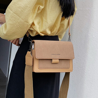 Net red packet versatile foreign womens bag 2019 new wave fashion shoulder bag summer small fresh ins messenger bag
Net red packet versatile foreign womens bag 2019 new wave fashion shoulder bag summer small fresh ins messenger bag