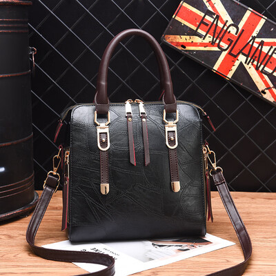 2019 spring PU leather Europe&America big bag shoulder bag simple handbag diagonal bag fashion handbag
2019 spring PU leather Europe&America big bag shoulder bag simple handbag diagonal bag fashion handbag