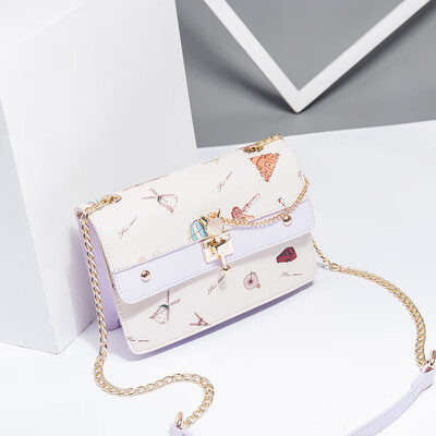 Summer ins single-shouldered girls tide Korean version of Joker student chain Messenger bag fashion
Summer ins single-shouldered girls tide Korean version of Joker student chain Messenger bag fashion