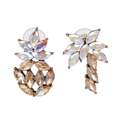AOTEMAN 2019 Cute ethnic earrings Coconut tree pineapple Asymmetrical earrings crystal statemten stud earrings for women
AOTEMAN 2019 Cute ethnic earrings Coconut tree pineapple Asymmetrical earrings crystal statemten stud earrings for women
