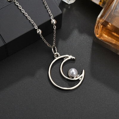 New Womens Alloy Necklace Creative Design Hollow Moon Imitation Pearl Pendant Necklace Beautiful Romantic Wedding Party
New Womens Alloy Necklace Creative Design Hollow Moon Imitation Pearl Pendant Necklace Beautiful Romantic Wedding Party