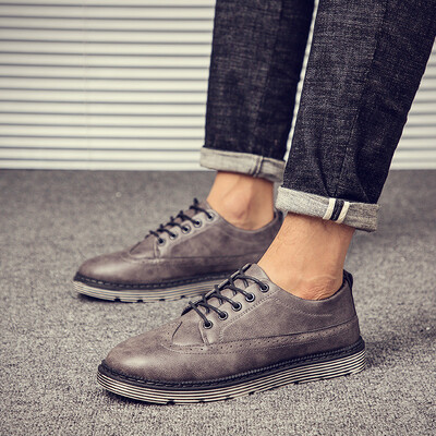 New mens shoes black business shoes Korean version of Joker casual British Brock tide shoes men
New mens shoes black business shoes Korean version of Joker casual British Brock tide shoes men