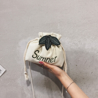 Summer bag female 2019 new Korean version of the small fresh girl canvas slung shoulder bag ins mini bucket bag
Summer bag female 2019 new Korean version of the small fresh girl canvas slung shoulder bag ins mini bucket bag