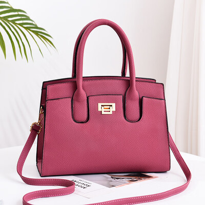 2019 new elegant fashion casual womens bag slung shoulder bag Europe&America wild bag manufacturers
2019 new elegant fashion casual womens bag slung shoulder bag Europe&America wild bag manufacturers