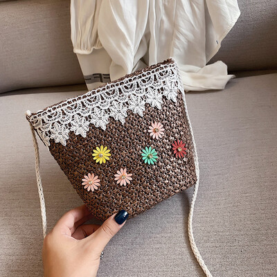 2019 new Sen cute flower woven bag little fairy wild temperament bucket bag fashion lace Messenger bag
2019 new Sen cute flower woven bag little fairy wild temperament bucket bag fashion lace Messenger bag
