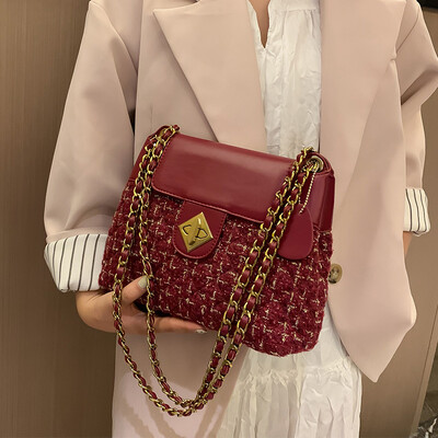 New lady bag 2019 autumn&winter popular Korean version of the large-capacity woolen shoulder bag foreign gas wild chain big bag 
New lady bag 2019 autumn&winter popular Korean version of the large-capacity woolen shoulder bag foreign gas wild chain big bag