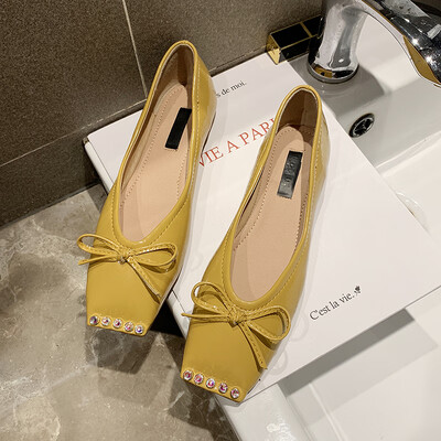 Single-shoe womens summer Joker flat-bottomed one pedal shoes fairy gentle night shoes net red European womens shoes
Single-shoe womens summer Joker flat-bottomed one pedal shoes fairy gentle night shoes net red European womens shoes