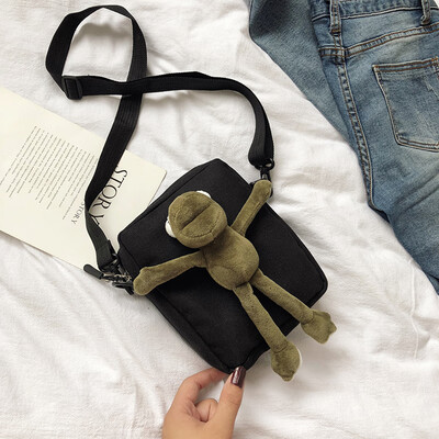Cartoon cute little frog canvas bag fashion cute messenger Messenger bag 2019 new casual simple&versatile shoulder bag
Cartoon cute little frog canvas bag fashion cute messenger Messenger bag 2019 new casual simple&versatile shoulder bag