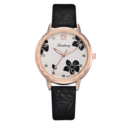 Korean fashion trend ladies watch 2019 Taobao explosion models wild print PU belt watch
Korean fashion trend ladies watch 2019 Taobao explosion models wild print PU belt watch