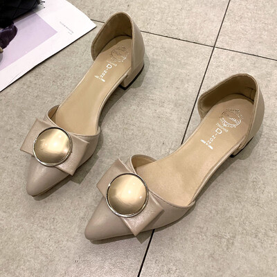 Net red shoes women 2019 spring&summer new Joker thick heel student bean shoes pointed shallow mouth grandma shoes
Net red shoes women 2019 spring&summer new Joker thick heel student bean shoes pointed shallow mouth grandma shoes