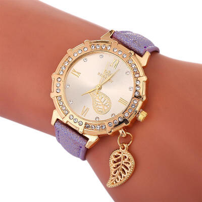 2019 Fashion Women Luxury Watch New Design Pendant Clock Leather Band Quartz Wristwatch Lady Female Diamond Watches Reloj Mujer
2019 Fashion Women Luxury Watch New Design Pendant Clock Leather Band Quartz Wristwatch Lady Female Diamond Watches Reloj Mujer