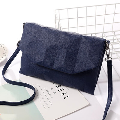 Small square bag shoulder diagonal cross bag Lingge embossed small bag pu multicolor wild female bag
Small square bag shoulder diagonal cross bag Lingge embossed small bag pu multicolor wild female bag