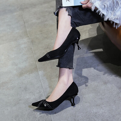 Autumn-pointed high-heel high-heeled shoes womens fine&sexy black womens shoes Korean girls
Autumn-pointed high-heel high-heeled shoes womens fine&sexy black womens shoes Korean girls
