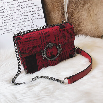 Ins super fire bag female 2019 new Korean fashion letters retro wild chain shoulder slung small square bag
Ins super fire bag female 2019 new Korean fashion letters retro wild chain shoulder slung small square bag