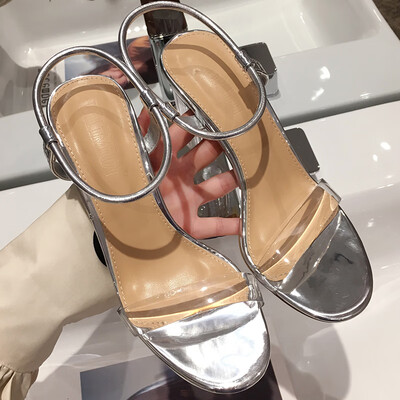 Summer Korean version of shoes transparent thick heel high heels sexy chic fairy shoes
Summer Korean version of shoes transparent thick heel high heels sexy chic fairy shoes
