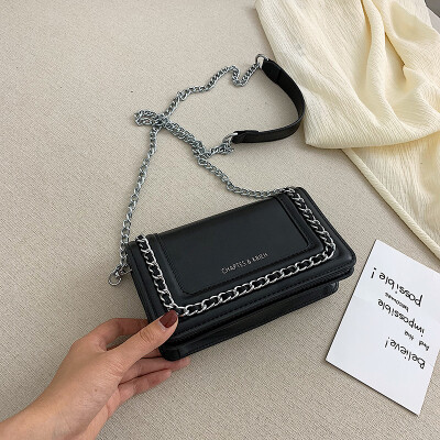 Summer high-end French small small bag female bag 2019 small fresh texture fashion wild chain small square bag
Summer high-end French small small bag female bag 2019 small fresh texture fashion wild chain small square bag