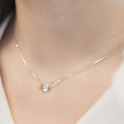 Simple Temperament Sterling Silver Short Single Crystal Diamond Pendant Clavicle Necklace
Simple Temperament Sterling Silver Short Single Crystal Diamond Pendant Clavicle Necklace