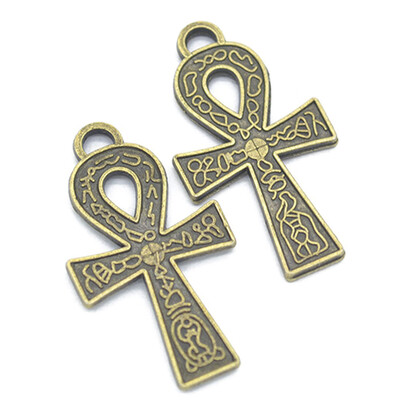 Hip Hop Alloy silver Color Cross Pendant Necklace Religious Crucfix Necklace Jewely For Men Women
Hip Hop Alloy silver Color Cross Pendant Necklace Religious Crucfix Necklace Jewely For Men Women