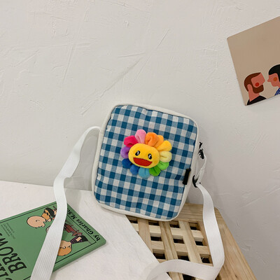 2019 new wild plaid shoulder bag fashion Messenger small square bag cartoon cute colorful sun flower canvas bag
2019 new wild plaid shoulder bag fashion Messenger small square bag cartoon cute colorful sun flower canvas bag
