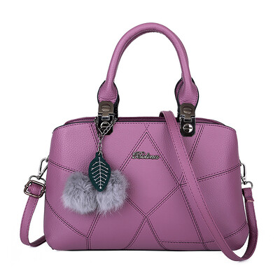 Tailored Women Hair Ball Splicing Package Crack Wild Handbag Messenger Shoulder Bag
Tailored Women Hair Ball Splicing Package Crack Wild Handbag Messenger Shoulder Bag