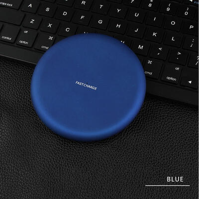 New Samsung Apple Iphonex Mobile Phone High Power 9V Fast Charge Imitation Metal Qi Ultra-thin Wireless Charger
New Samsung Apple Iphonex Mobile Phone High Power 9V Fast Charge Imitation Metal Qi Ultra-thin Wireless Charger