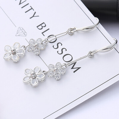Trend jewelry exquisite earrings fashion personality small flower flower earrings petals earrings exquisite woman small accessorie
Trend jewelry exquisite earrings fashion personality small flower flower earrings petals earrings exquisite woman small accessorie