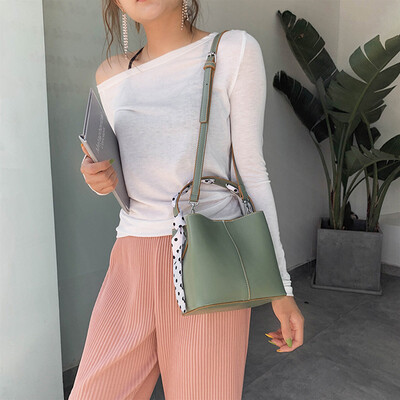 Tailored Womens High-end Bag Wild Messenger Bag Individual Scarf Fashion Handbag
Tailored Womens High-end Bag Wild Messenger Bag Individual Scarf Fashion Handbag