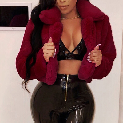 Roseonmyhand Fashion Women Coat Fluffy Fleece Turn-down Collar Faux Fur Top Short Loose Coat
Roseonmyhand Fashion Women Coat Fluffy Fleece Turn-down Collar Faux Fur Top Short Loose Coat
